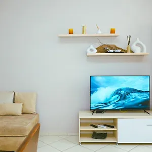 https://apt-sunrise-near-the-center.hotels-in-tirana.com